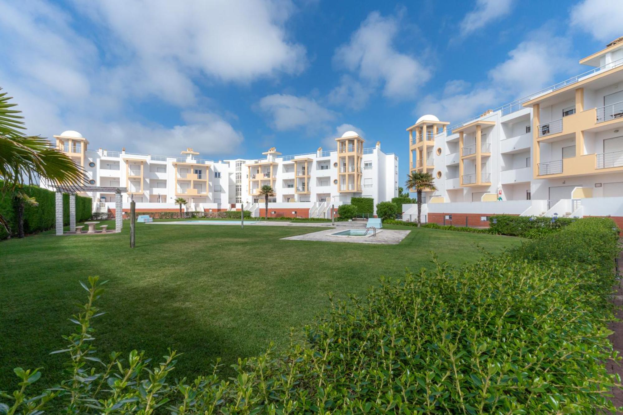 Atlantic Nest Nazaré Apartment Exterior foto